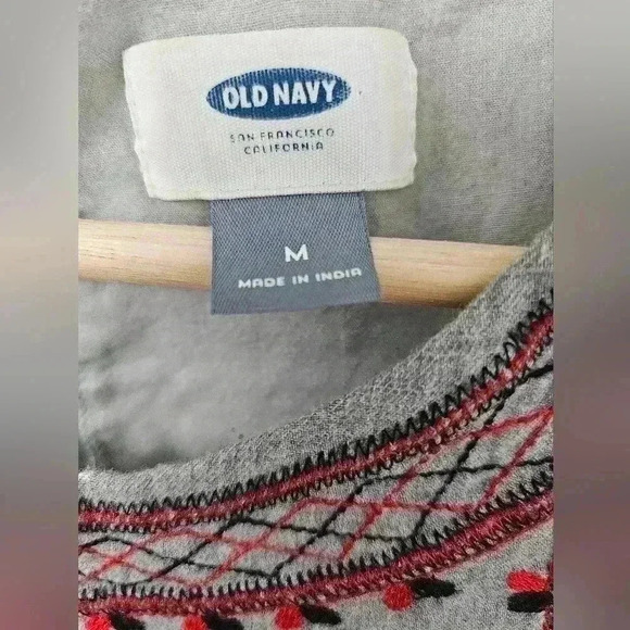 Old Navy Gray Cotton Dress w/ Embroidered Neckline & Keyhole Back, Size Medium - Picture 4 of 6